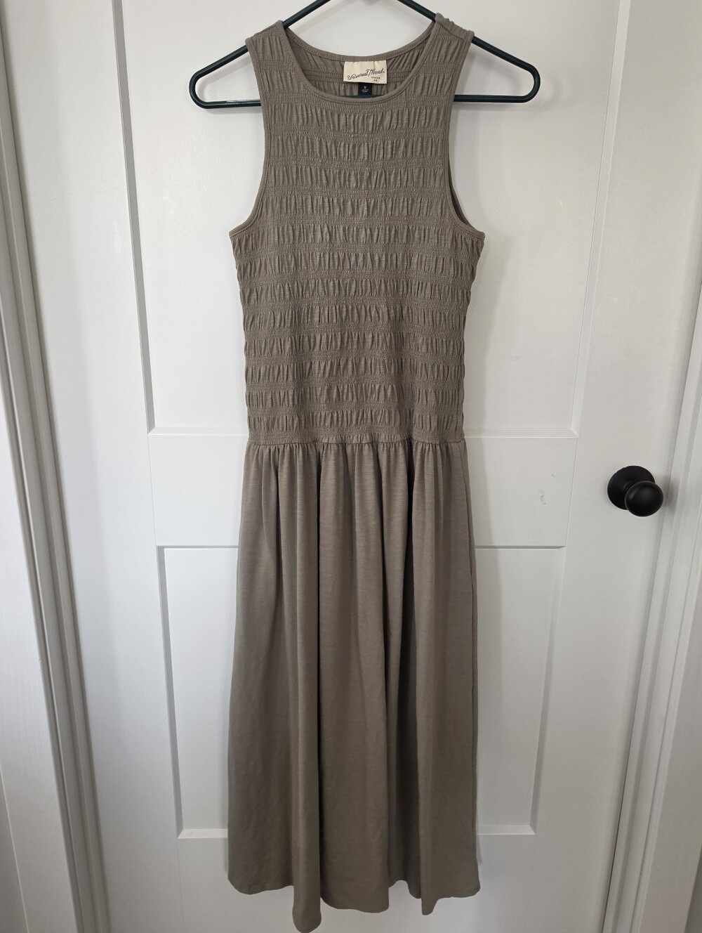 Universal Thread Sage Green Smocked Halter Midi Dress. Size M. #KC - Picture 2 of 8
